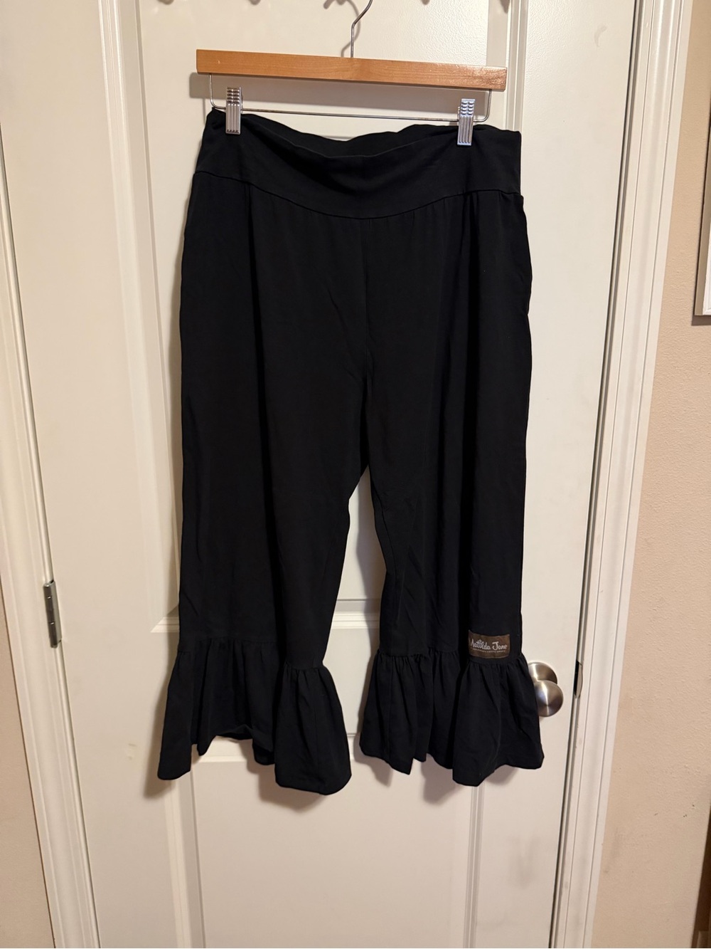 Matilda Jane Black Ruffle Hem Capris